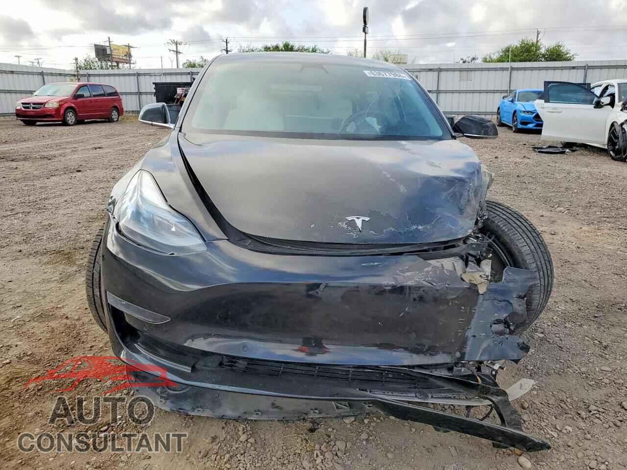 TESLA MODEL 3 2019 - 5YJ3E1EAXKF362962