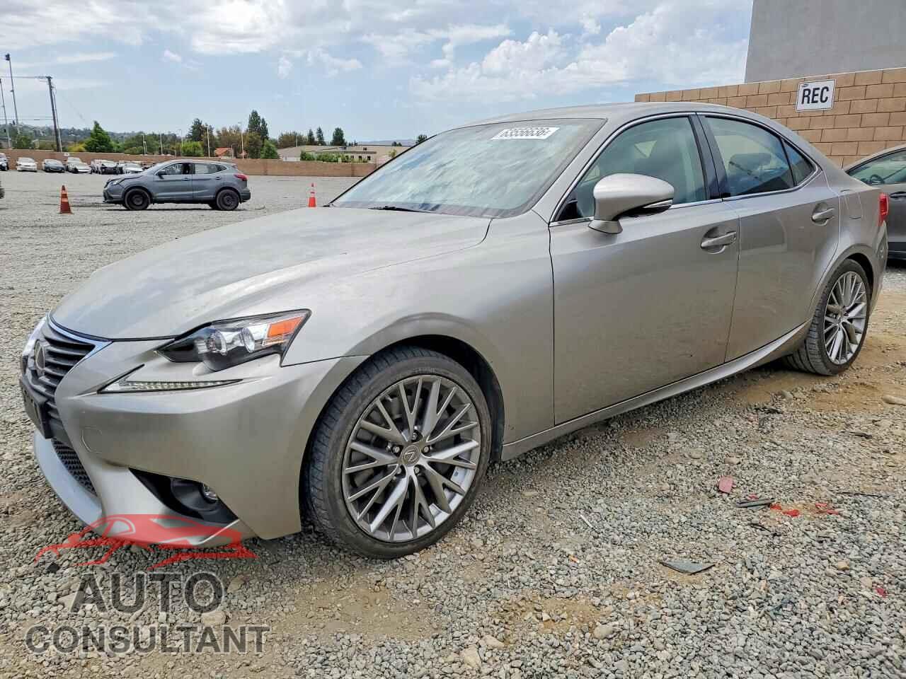 LEXUS IS 2016 - JTHBA1D2XG5028620