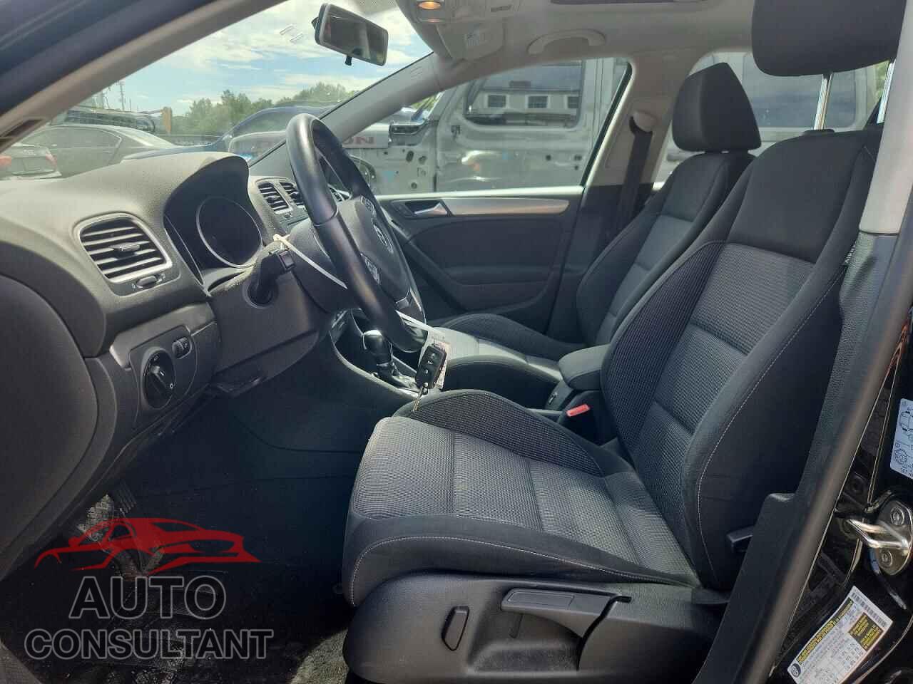 VOLKSWAGEN GOLF 2013 - WVWDB7AJ4DW138039