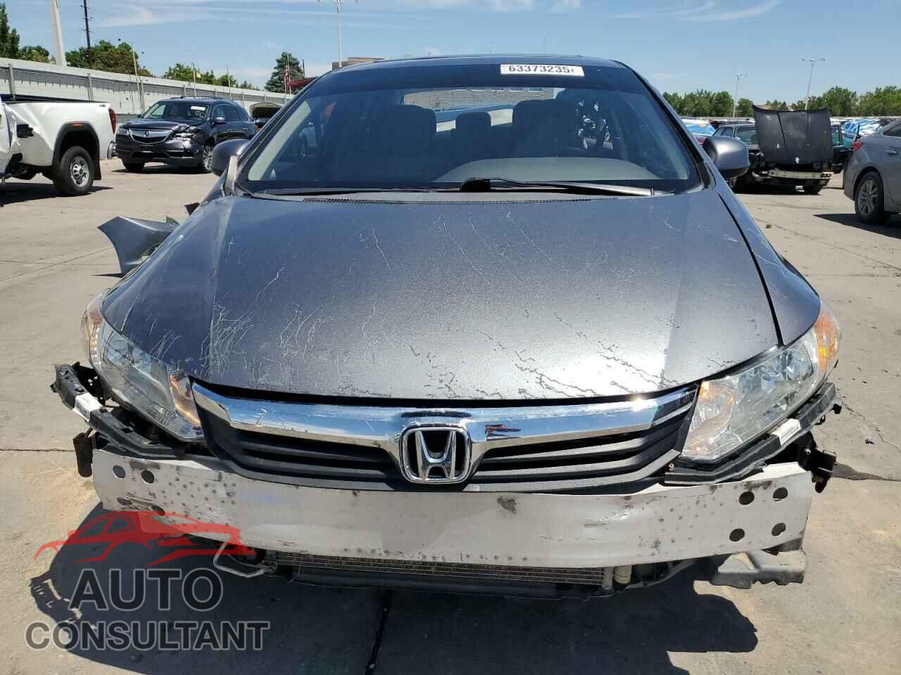 HONDA CIVIC 2012 - 19XFB2F88CE390192