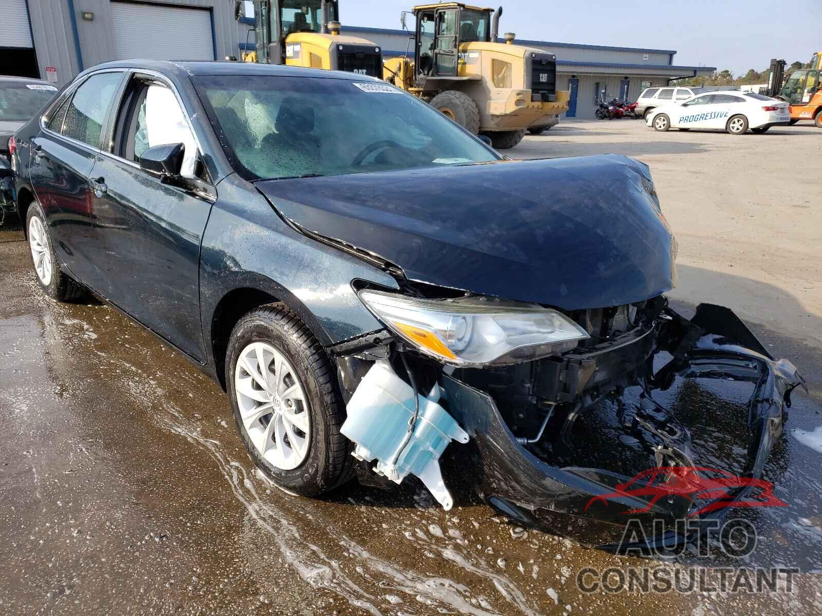 TOYOTA CAMRY 2016 - 4T4BF1FK3GR545166