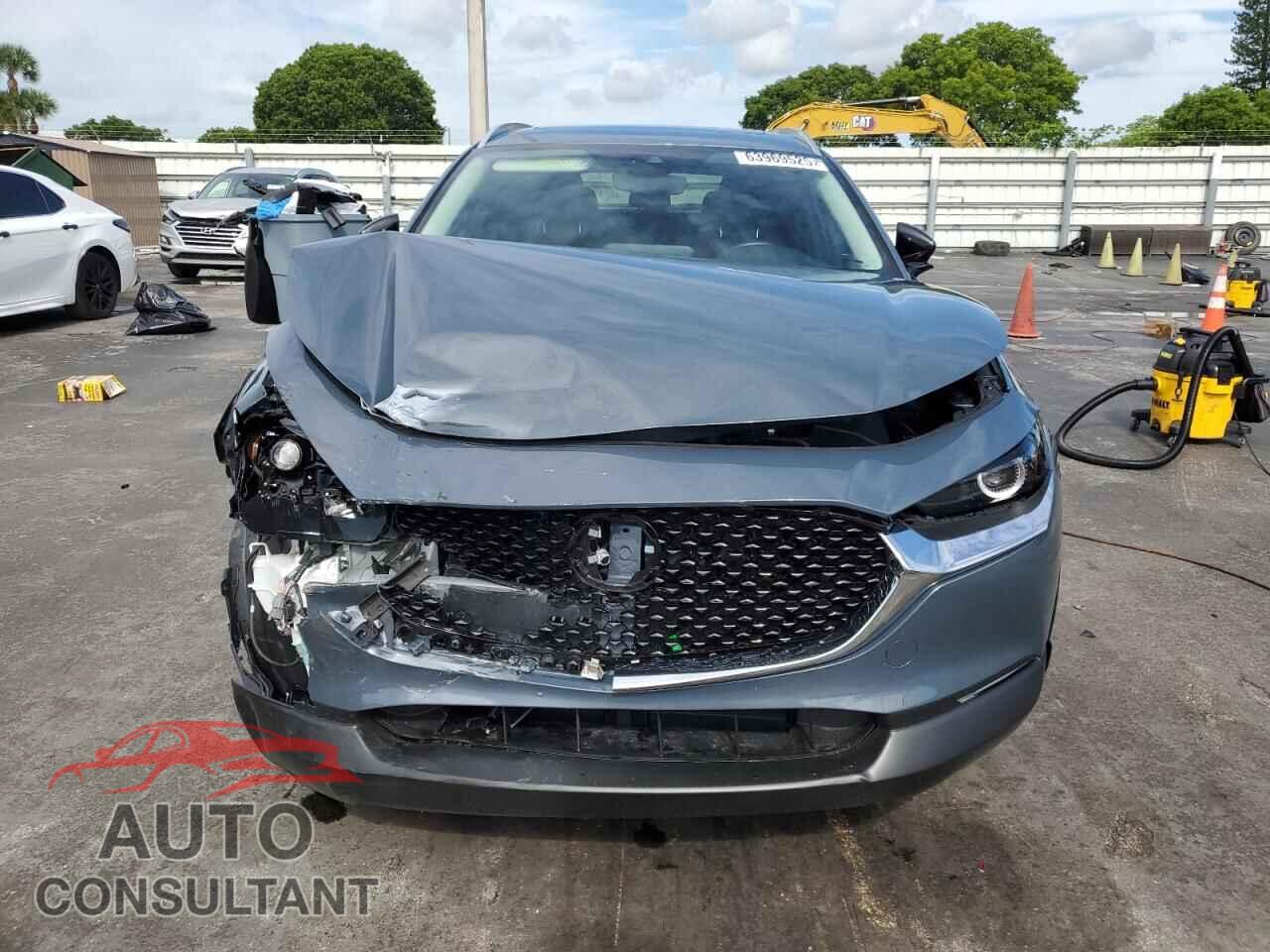 MAZDA CX30 2023 - 3MVDMBCM0PM559375