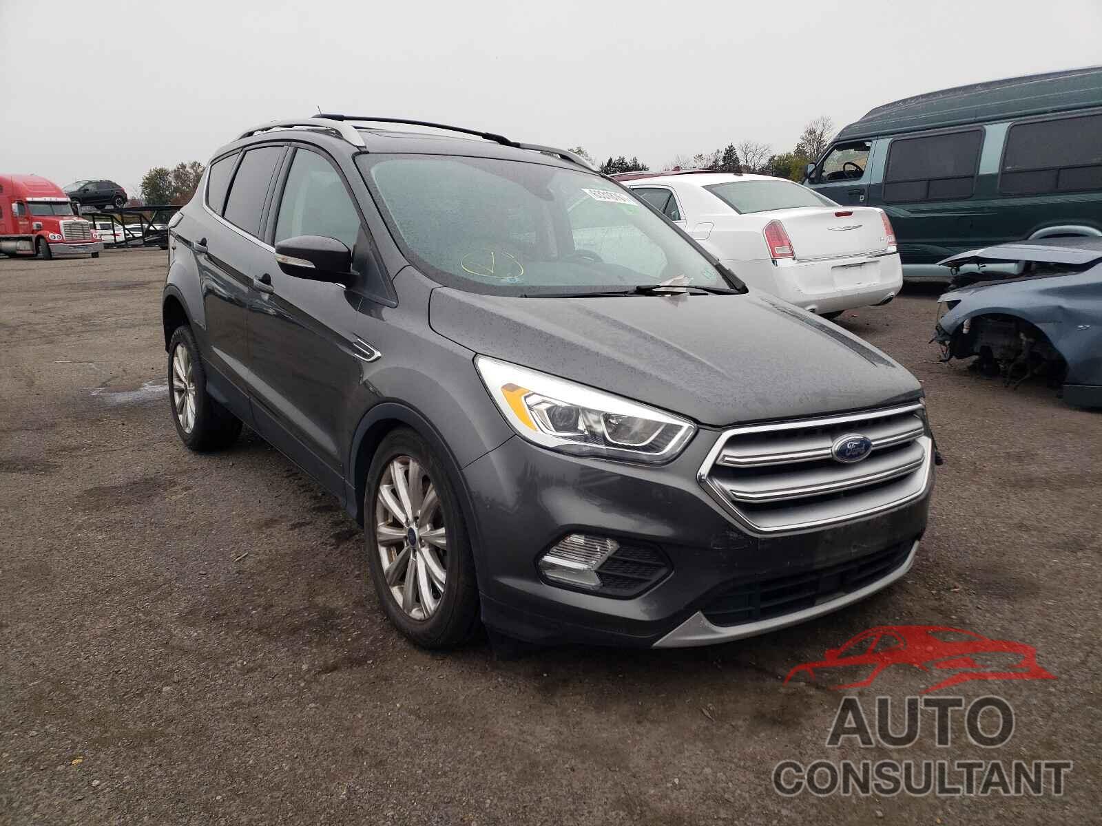 FORD ESCAPE 2017 - 1FMCU9JD3HUB11763