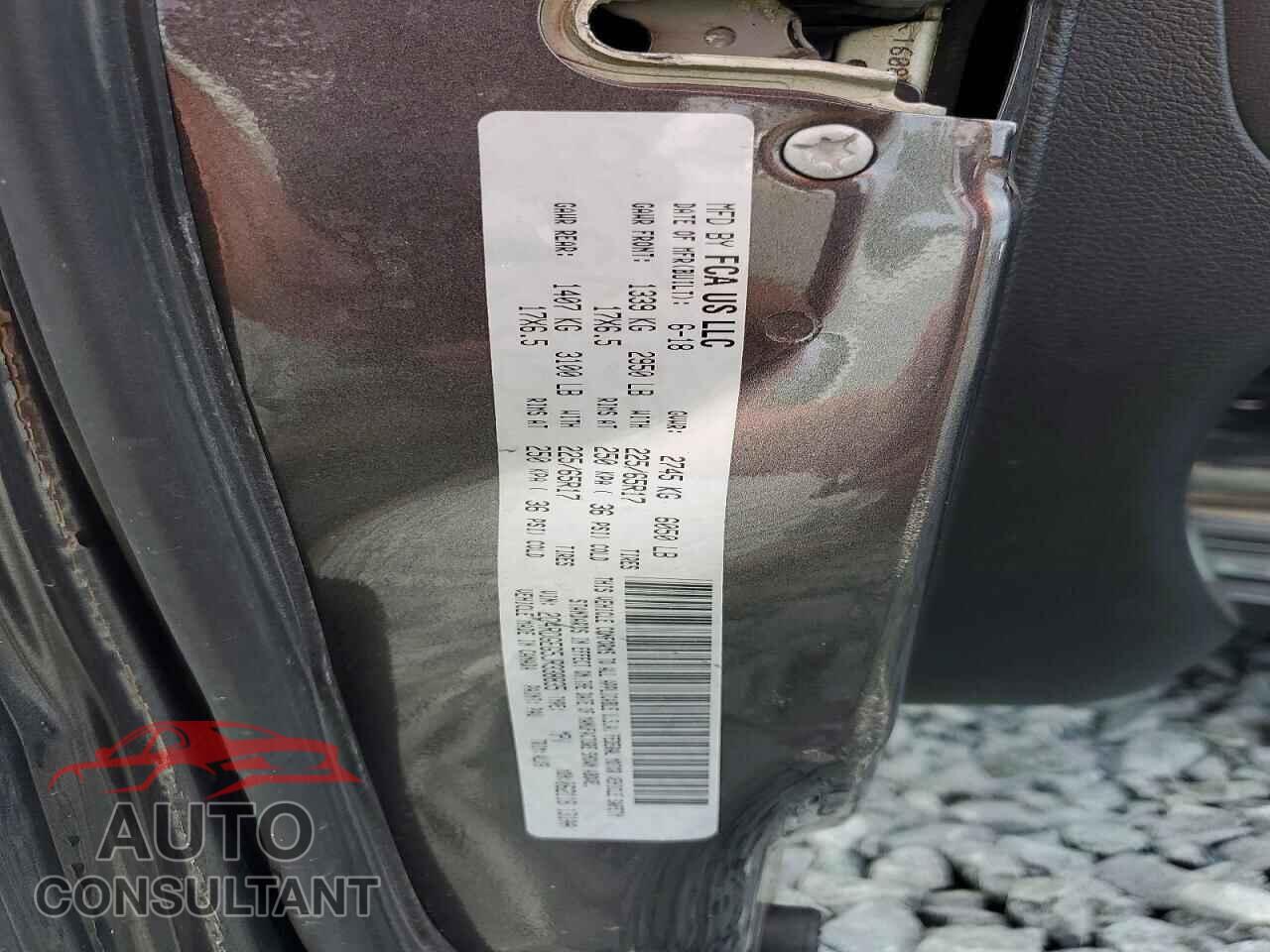 DODGE CARAVAN 2018 - 2C4RDGEG5JR338835