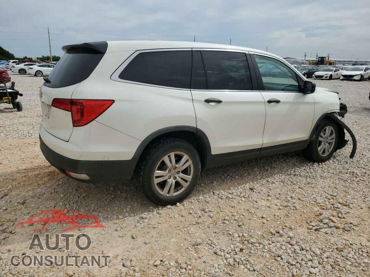 HONDA PILOT 2017 - 5FNYF5H10HB034772