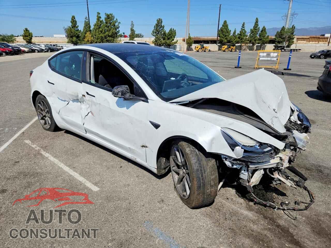 TESLA MODEL 3 2022 - 5YJ3E1EB8NF274702