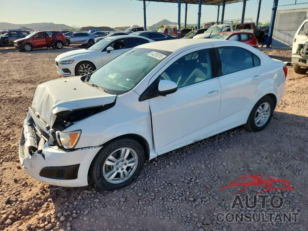 CHEVROLET SONIC 2013 - 1G1JC5SH0D4164156