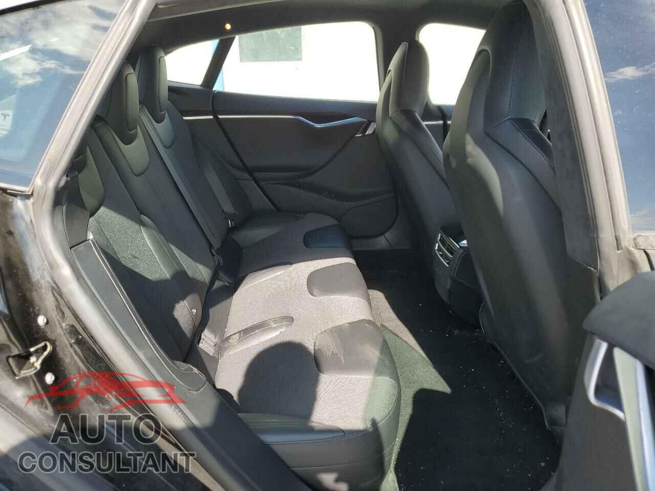 TESLA MODEL S 2016 - 5YJSA1E28GF160466