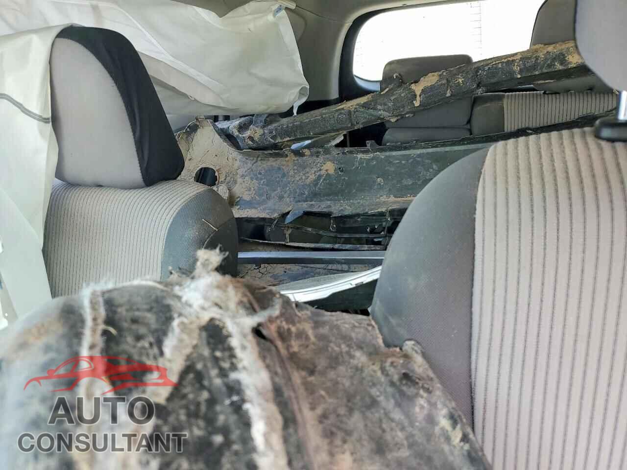 TOYOTA RAV4 2013 - 2T3BFREV7DW029898