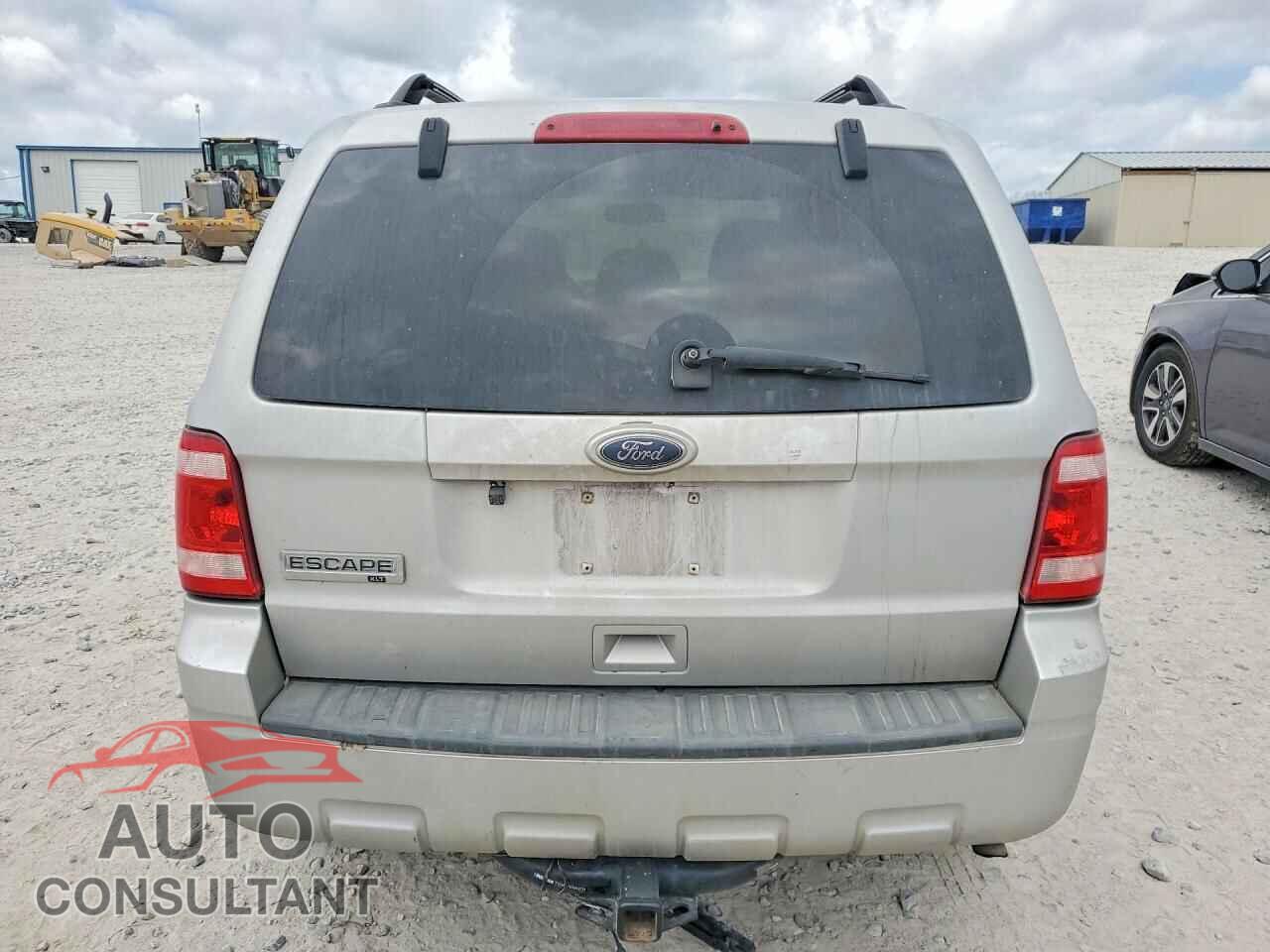 FORD ESCAPE 2010 - 1FMCU0D77AKD13184