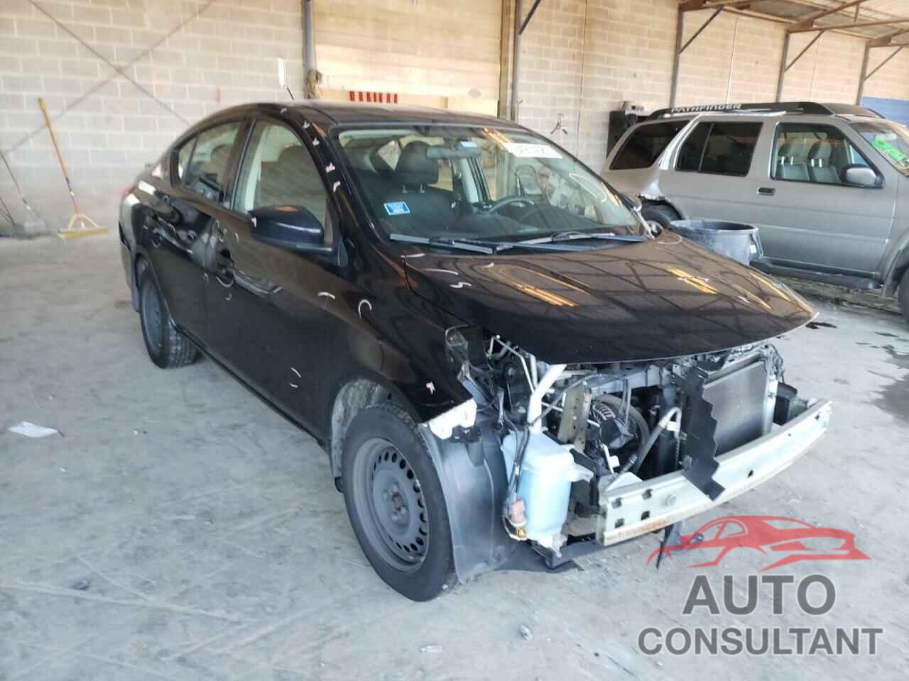 NISSAN VERSA 2018 - 3N1CN7AP6JL868708