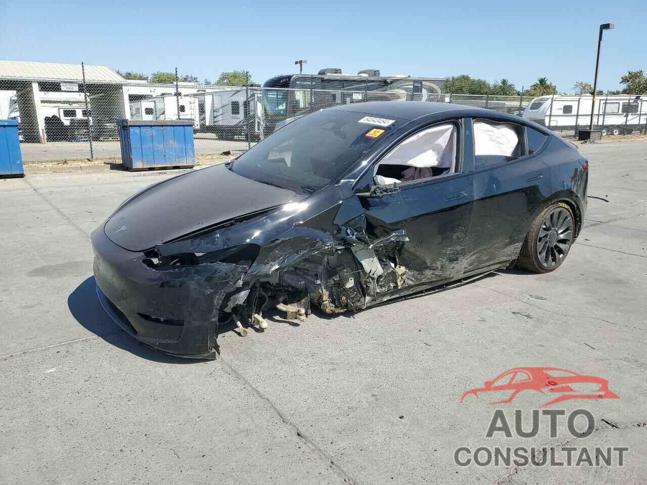 TESLA MODEL Y 2024 - 7SAYGDEF7RF046154