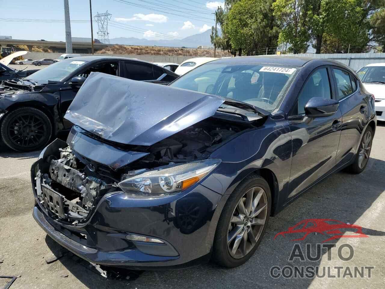 MAZDA 3 2018 - 3MZBN1L37JM263300