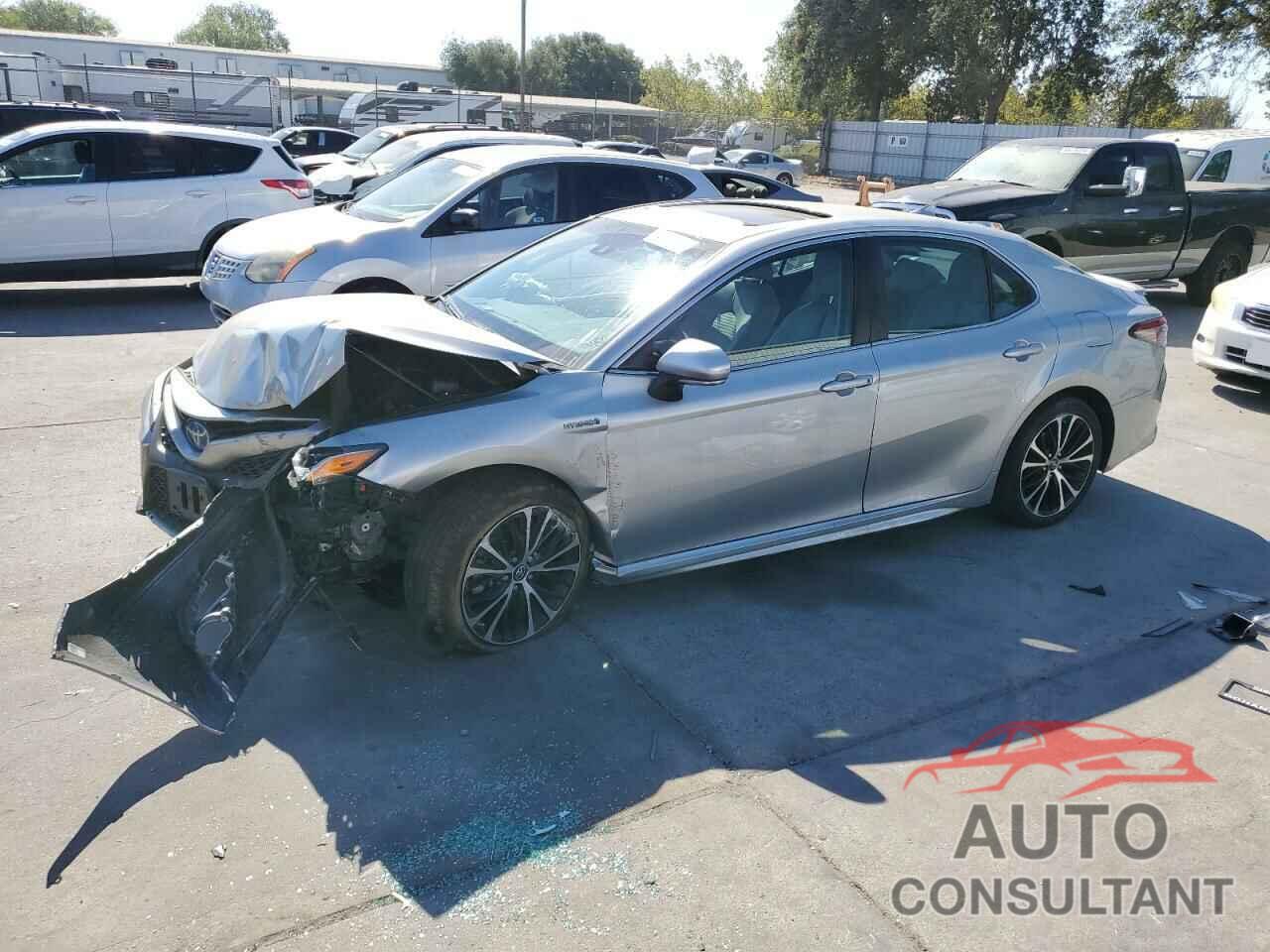 TOYOTA CAMRY 2018 - 4T1B21HK0JU507582