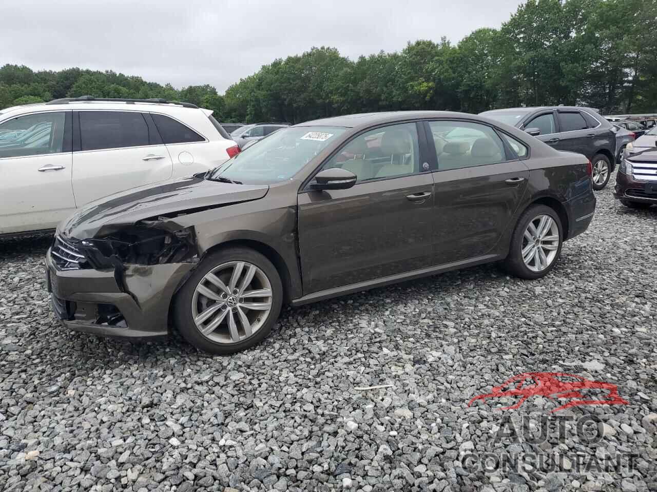 VOLKSWAGEN PASSAT 2019 - 1VWLA7A35KC011909