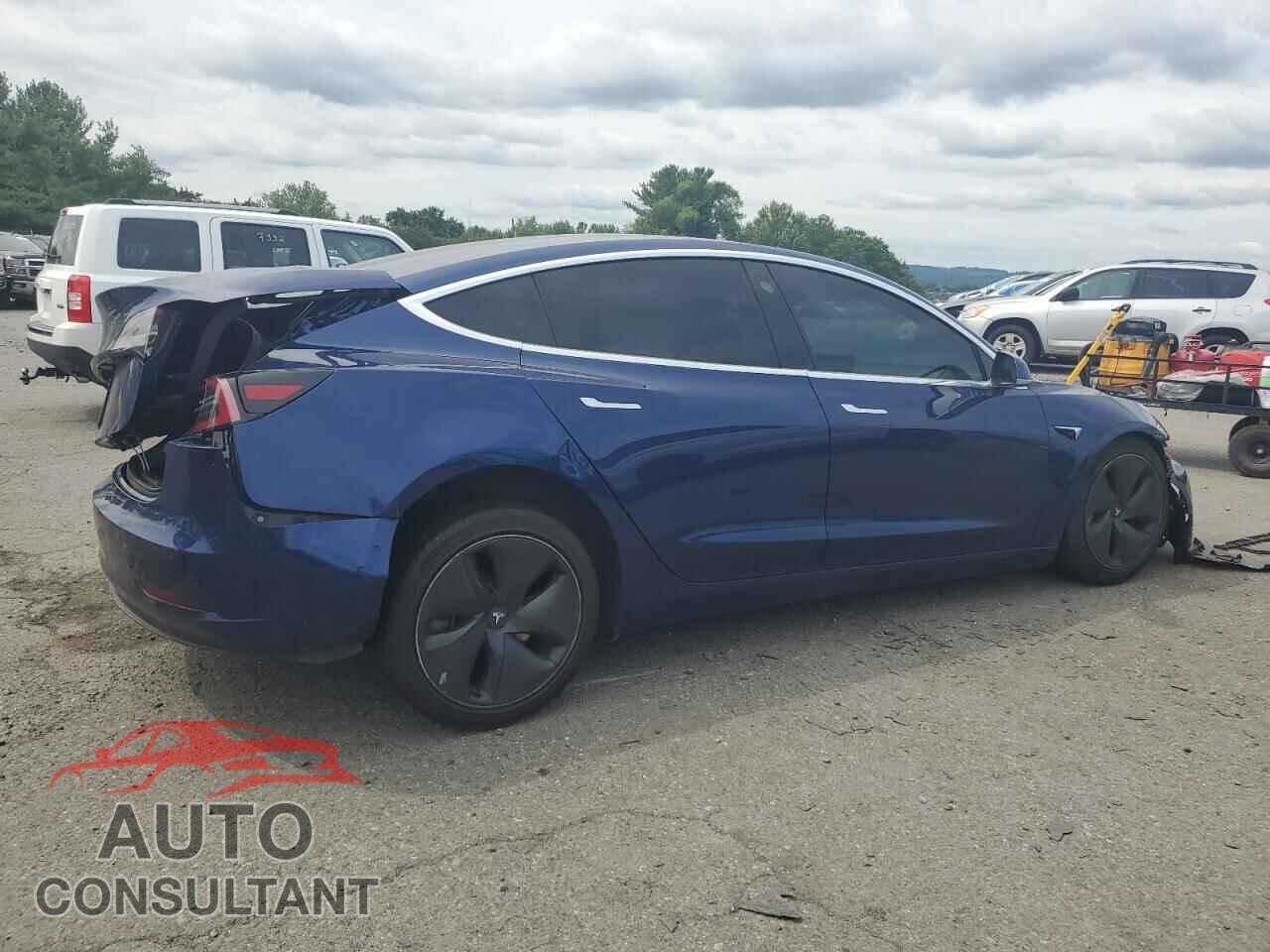 TESLA MODEL 3 2019 - 5YJ3E1EA6KF400882