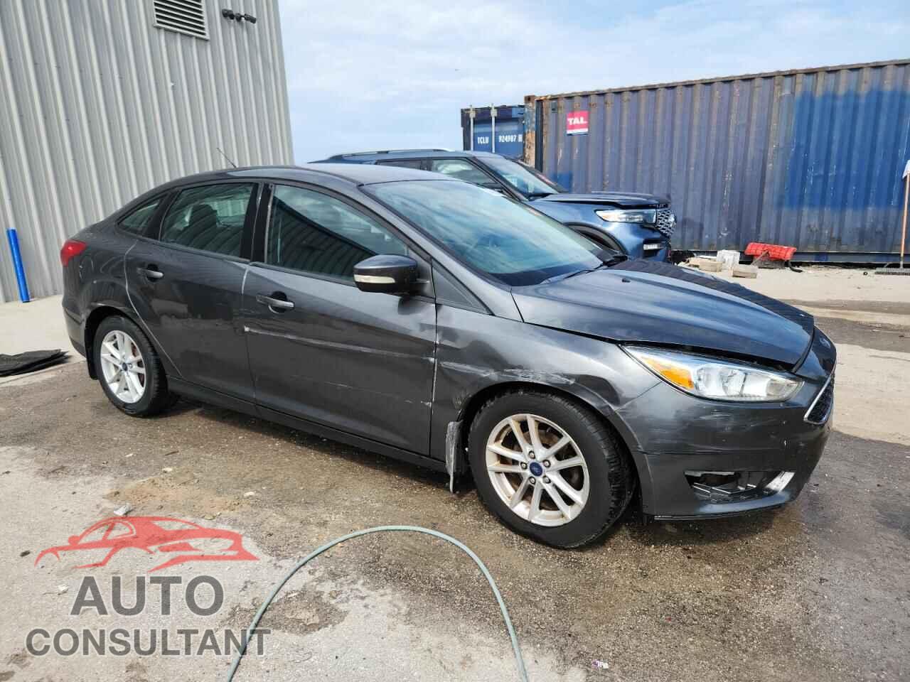 FORD FOCUS 2017 - 1FADP3F21HL228595