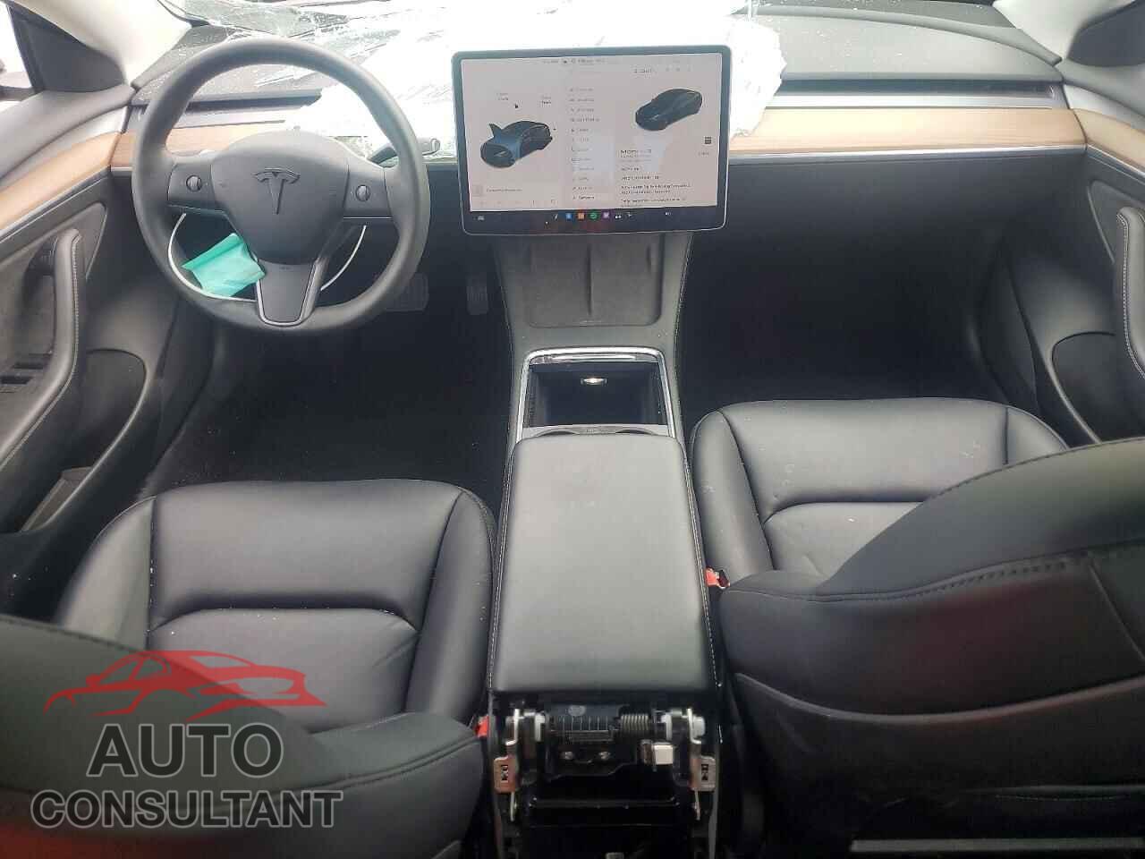 TESLA MODEL 3 2022 - 5YJ3E1EB4NF111061
