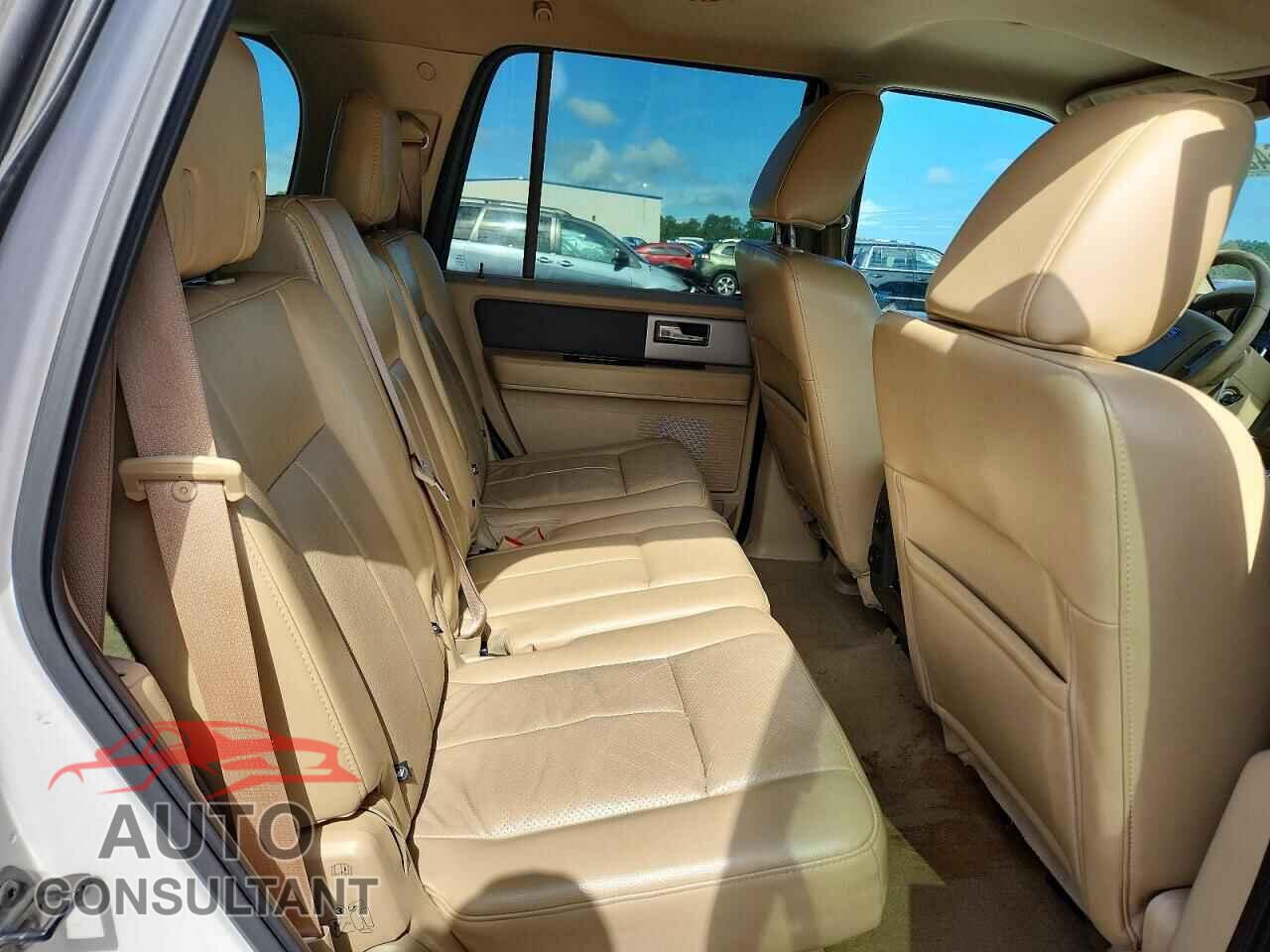 FORD EXPEDITION 2011 - 1FMJU1H57BEF40350