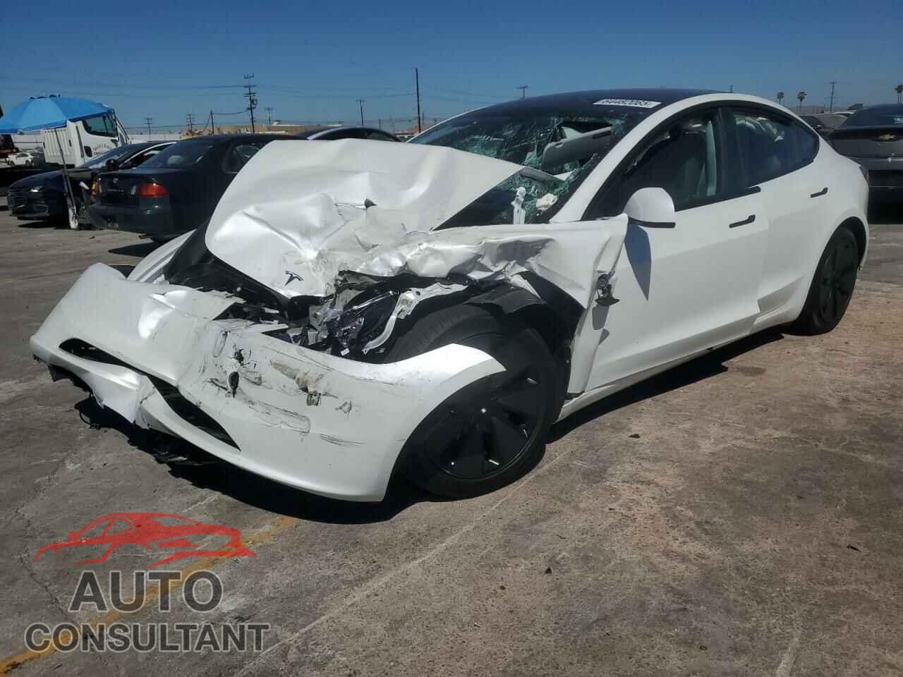 TESLA MODEL 3 2025 - 5YJ3E1EA6SF878641