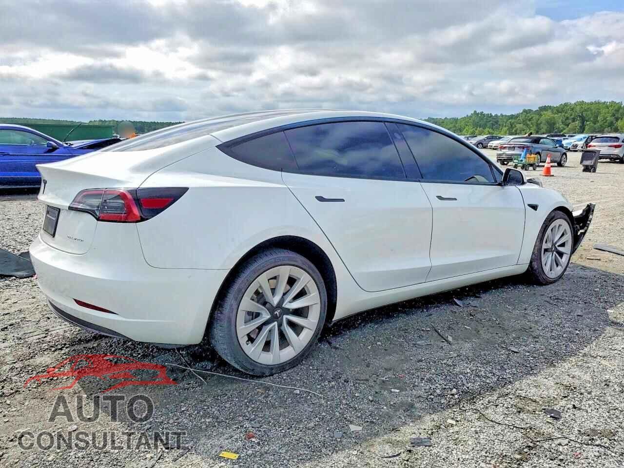 TESLA MODEL 3 2023 - 5YJ3E1EB6PF601262