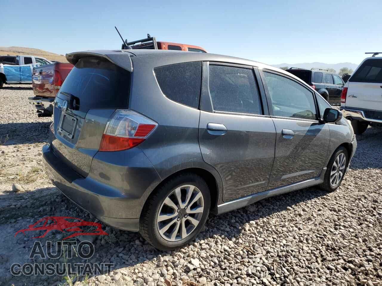 HONDA FIT 2013 - JHMGE8H5XDC021455