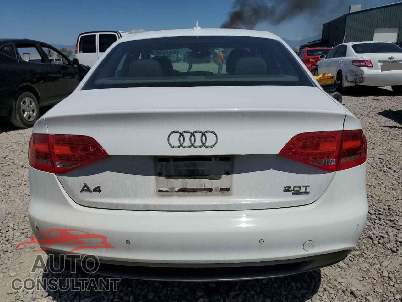 AUDI A4 2012 - WAUKFAFL4CN002496