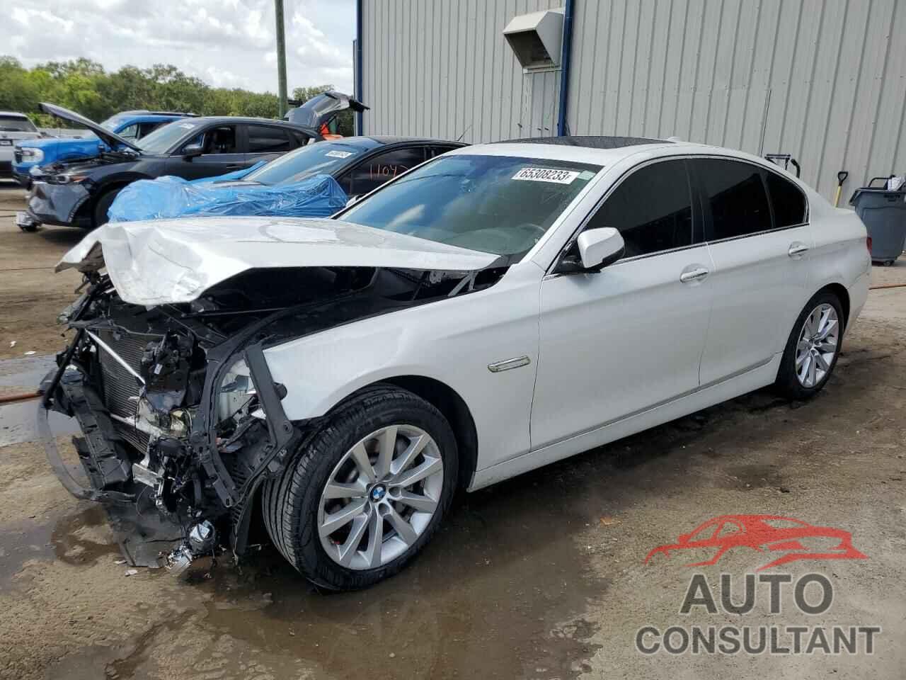 BMW 5 SERIES 2016 - WBA5B3C50GG253178