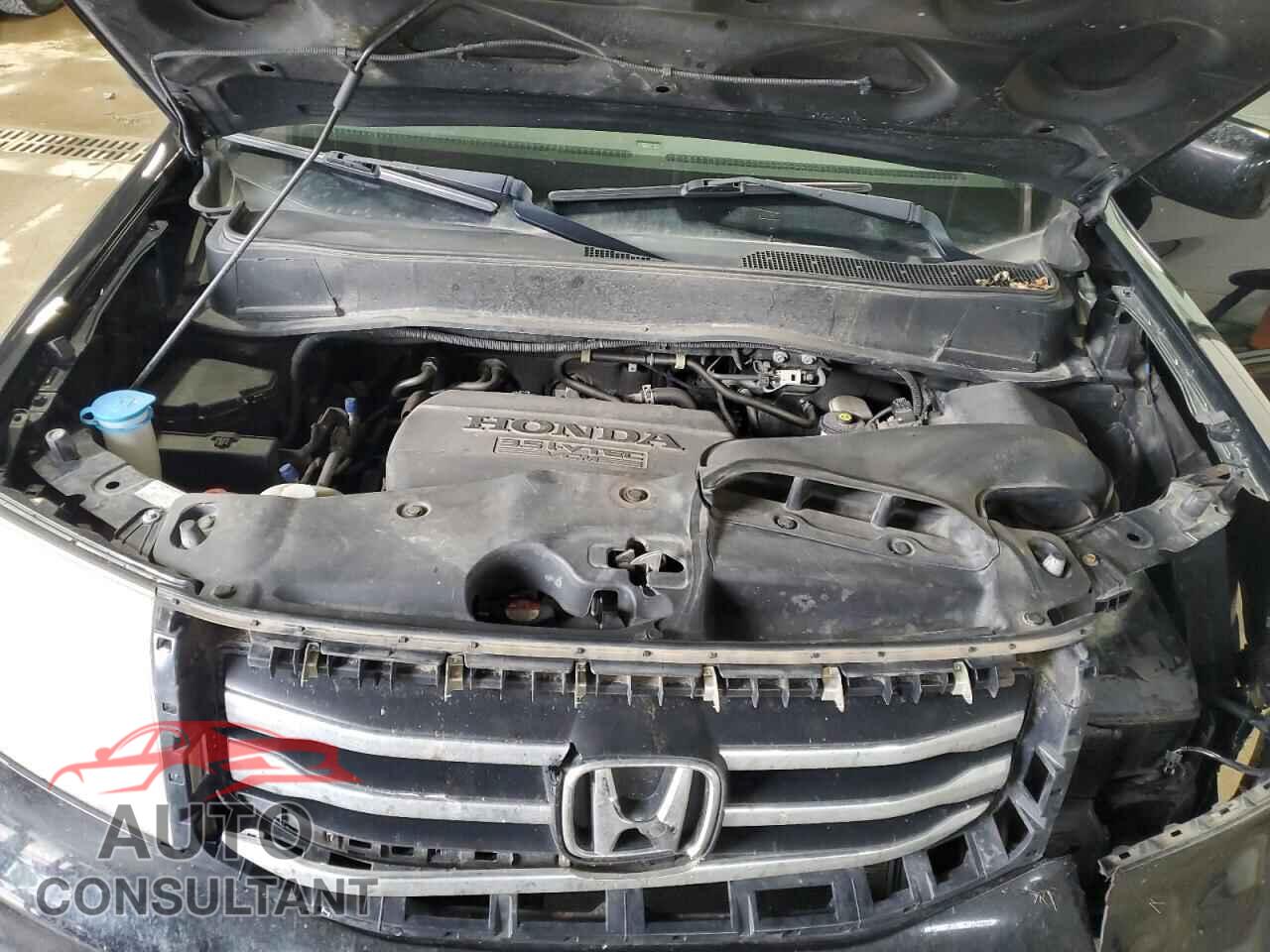 HONDA PILOT 2015 - 5FNYF4H30FB079087