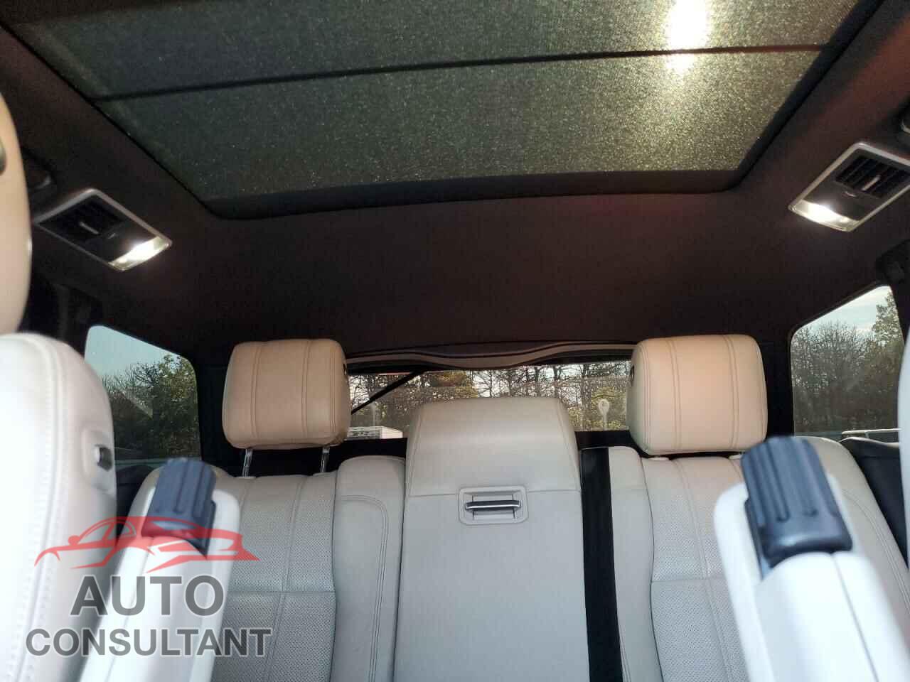 LAND ROVER RANGEROVER 2017 - SALGS2FE9HA321038