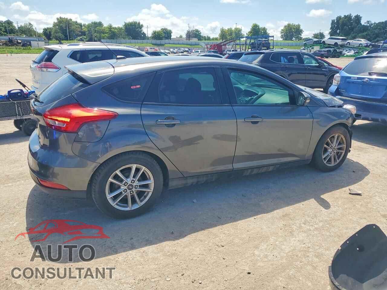 FORD FOCUS 2016 - 1FADP3K22GL361144