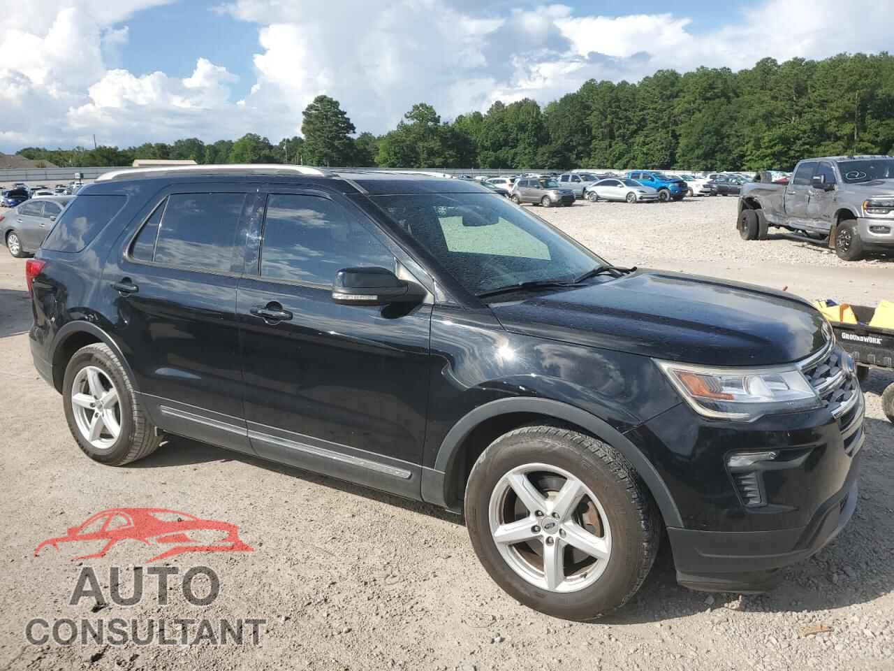 FORD EXPLORER 2018 - 1FM5K7D87JGB52015