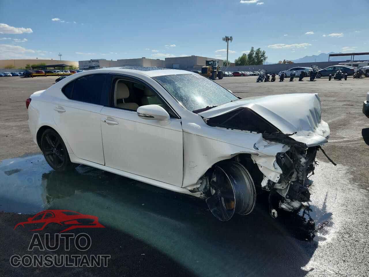 LEXUS IS 2012 - JTHBE5C29C5030771