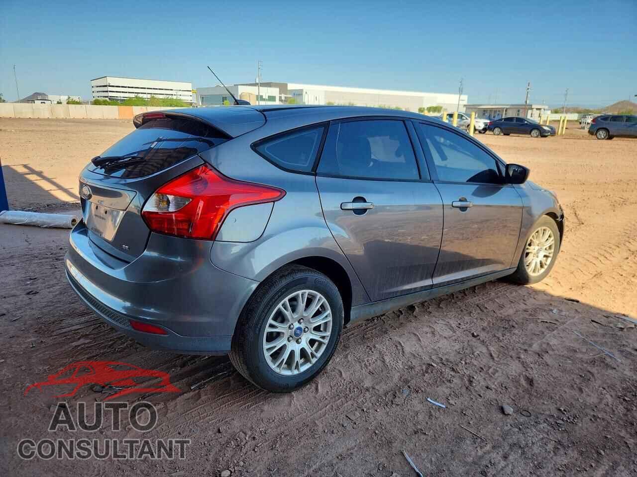 FORD FOCUS SE 2012 - 1FAHP3K28CL148159