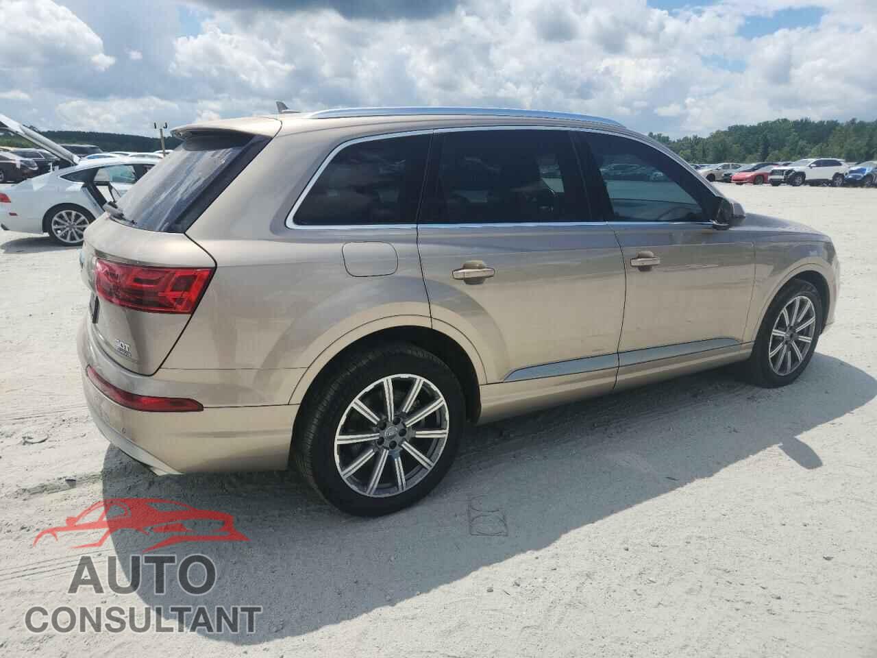 AUDI Q7 2018 - WA1VABF70JD024371