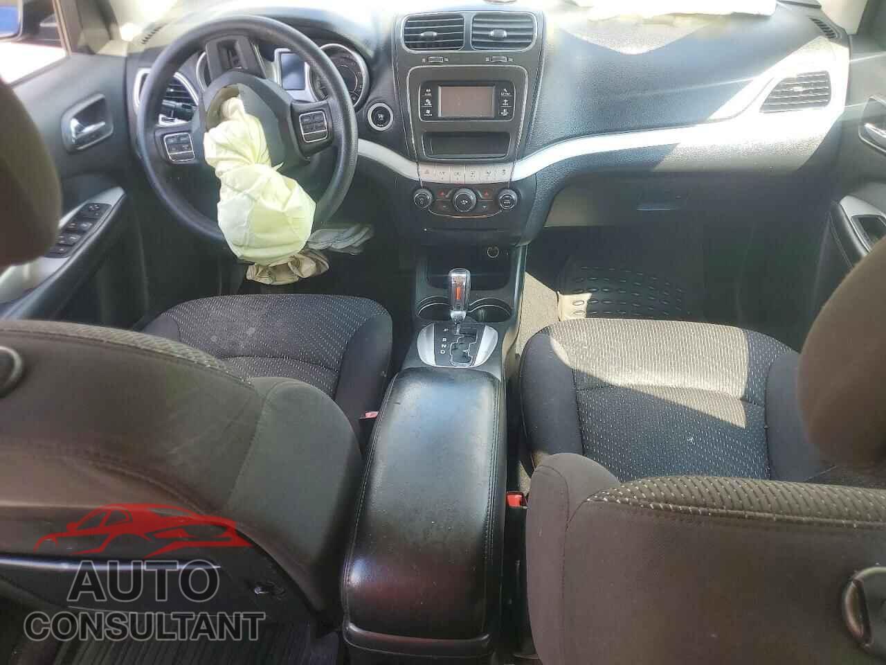 DODGE JOURNEY 2015 - 3C4PDDBG8FT526313