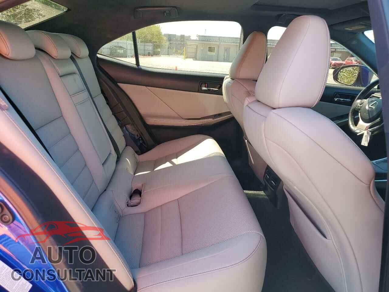 LEXUS IS 2016 - JTHCM1D23G5002159