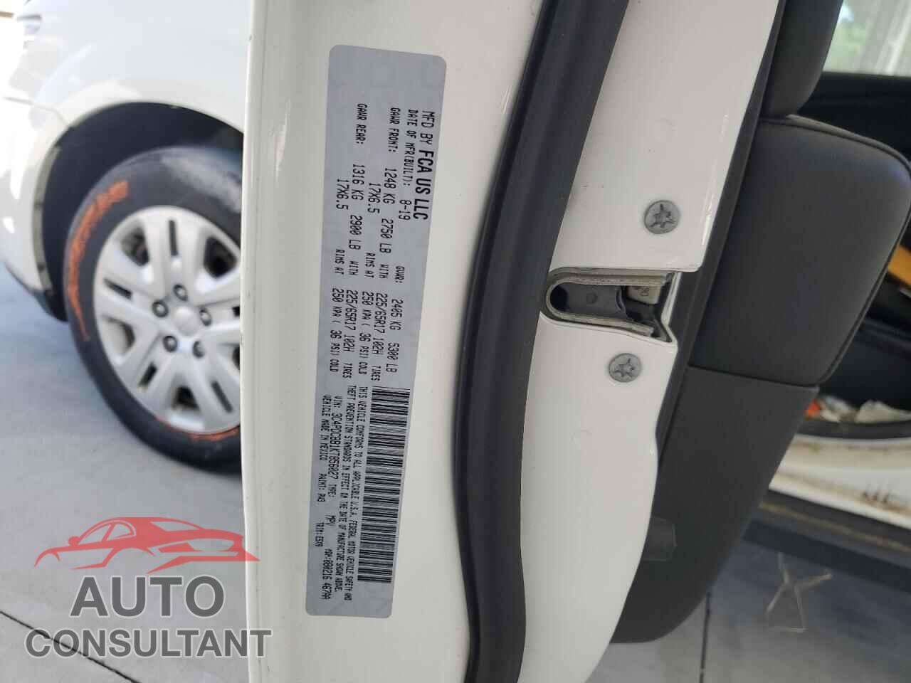 DODGE JOURNEY 2019 - 3C4PDCBB1KT856027