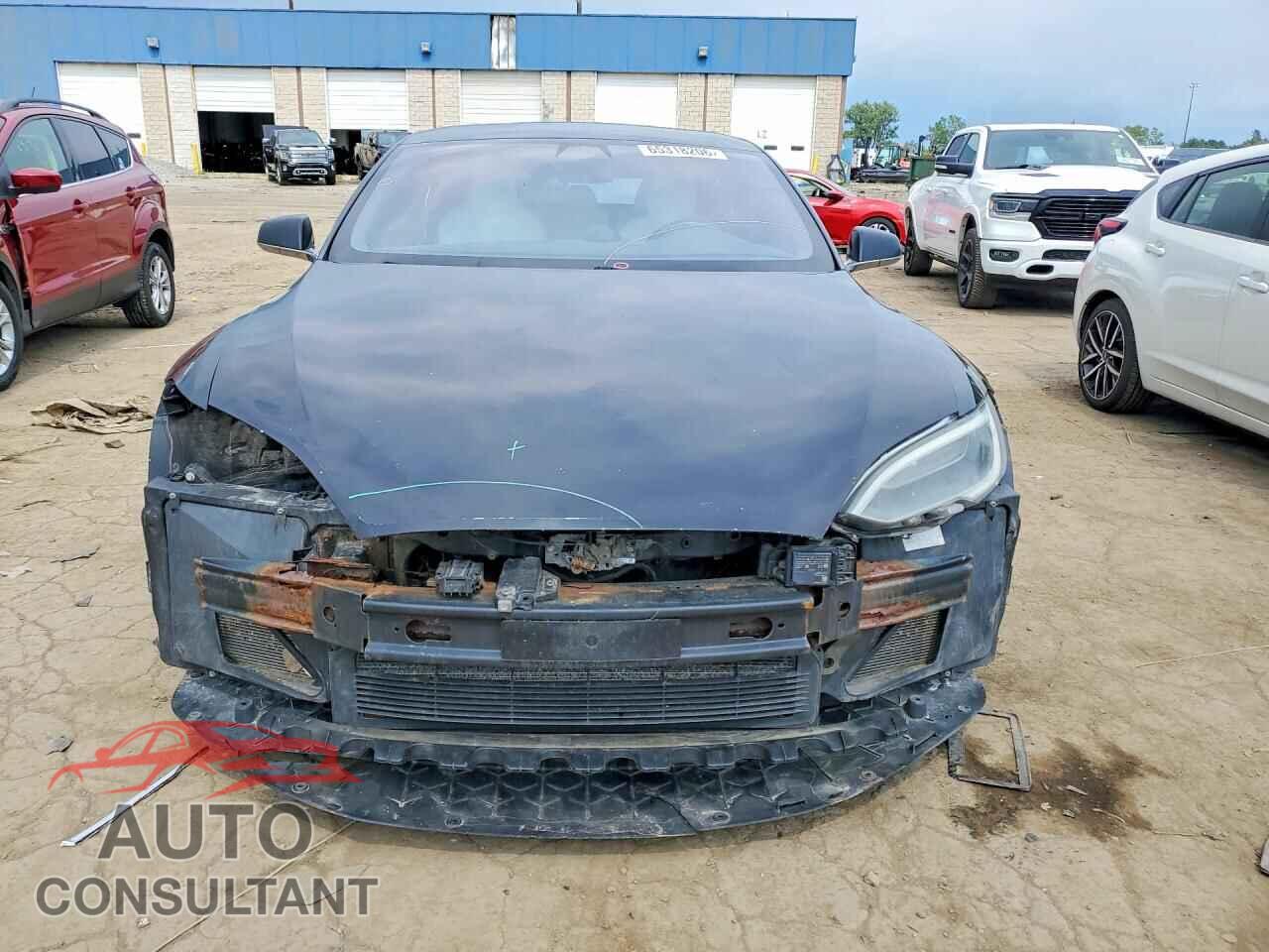 TESLA MODEL S 2017 - 5YJSA1E20HF233010