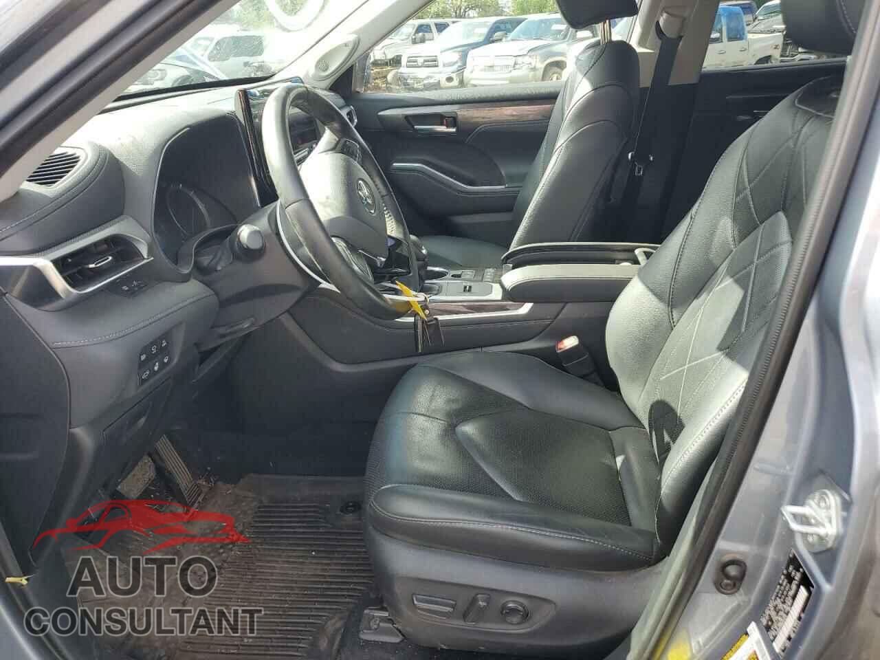 TOYOTA HIGHLANDER 2021 - 5TDEBRCH8MS020070