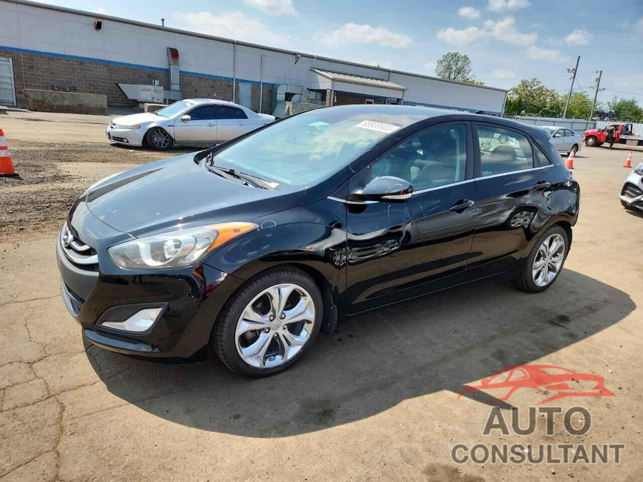 HYUNDAI ELANTRA 2015 - KMHD35LHXFU241892