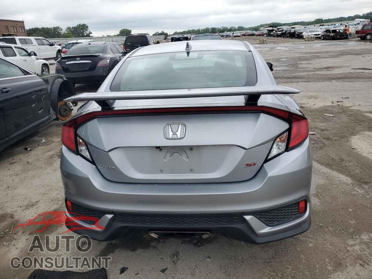 HONDA CIVIC 2018 - 2HGFC3A59JH750198