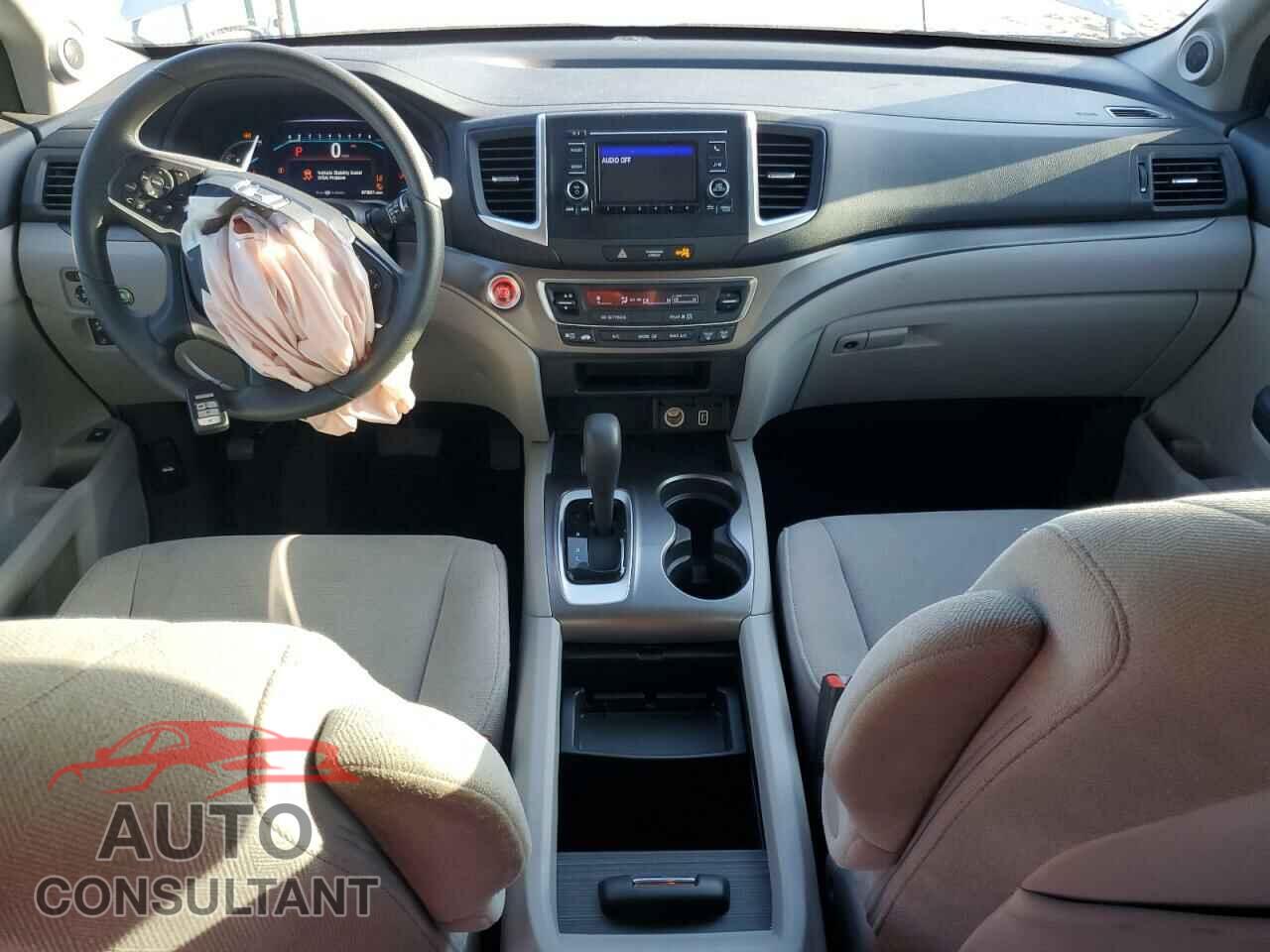 HONDA PILOT 2019 - 5FNYF5H1XKB033409
