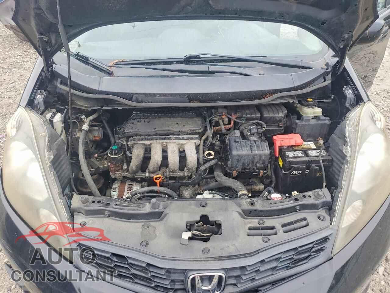 HONDA FIT 2013 - JHMGE8H54DC022357