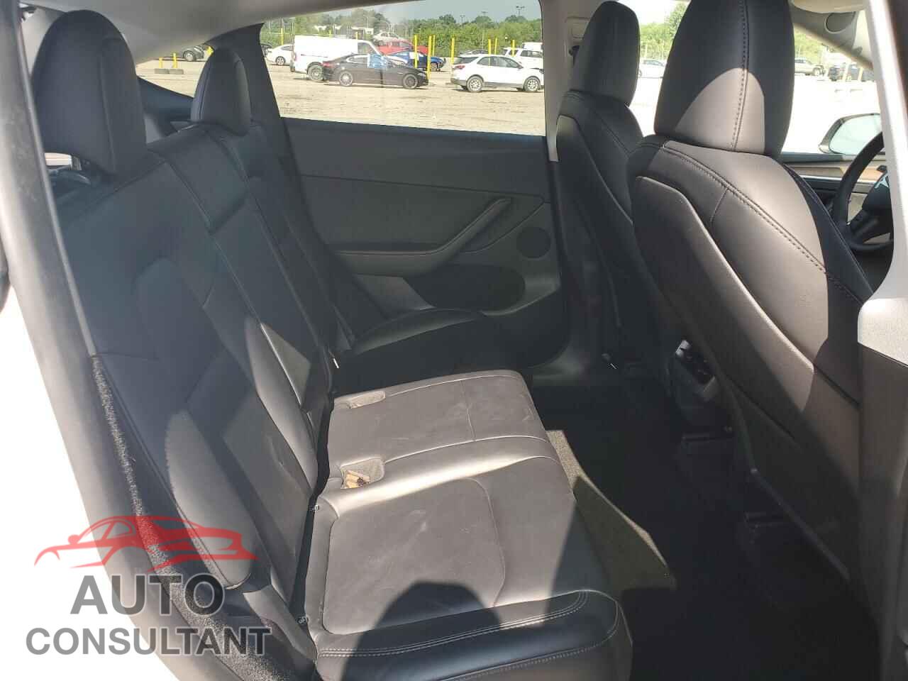 TESLA MODEL Y 2024 - 7SAYGDED7RF132711
