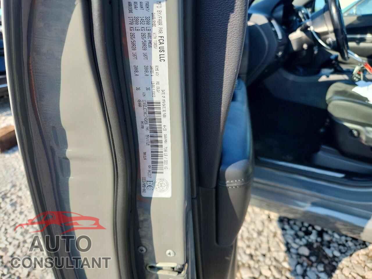 DODGE DURANGO 2019 - 1C4SDJCTXKC745056