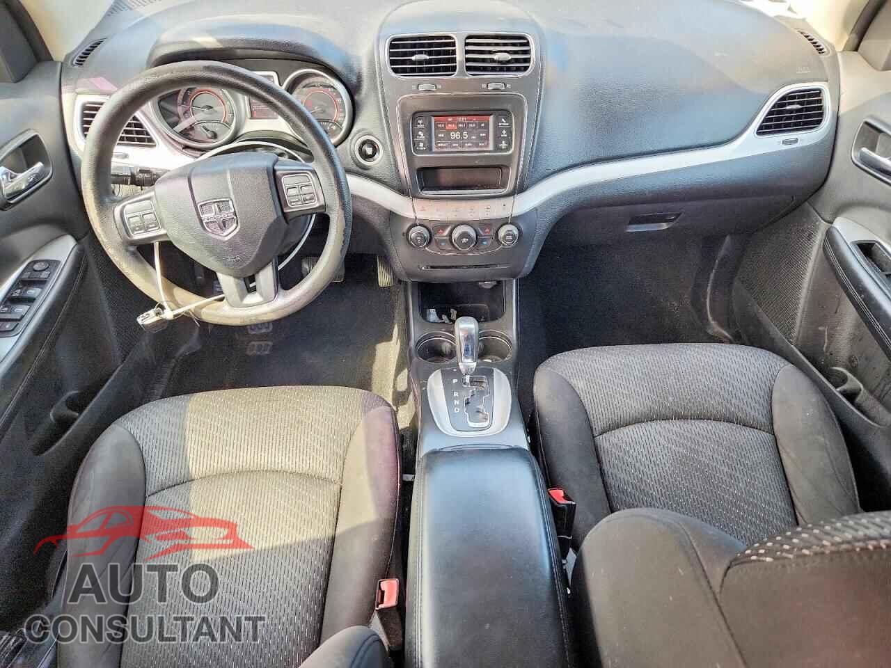 DODGE JOURNEY 2015 - 3C4PDCBGXFT686266