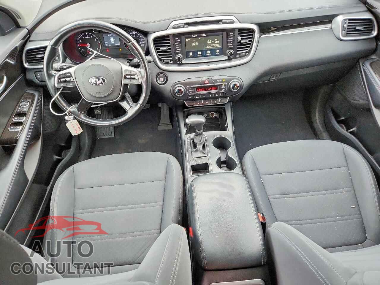 KIA SORENTO 2019 - 5XYPGDA50KG562179