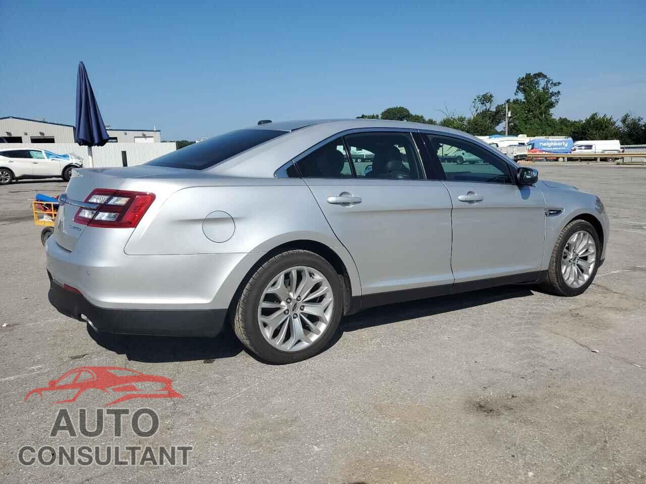FORD TAURUS 2016 - 1FAHP2F84GG116414