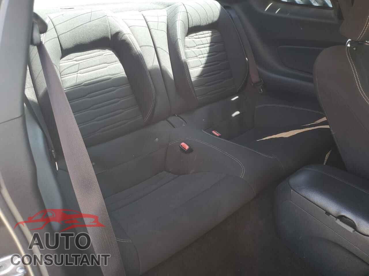 FORD MUSTANG 2016 - 1FA6P8CF2G5273772